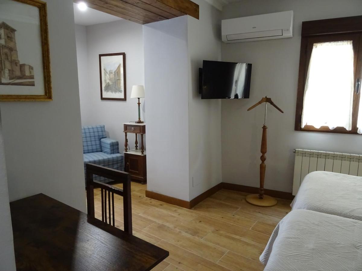 El Escudo De Calatrava Otel Mohedas de la Jara Dış mekan fotoğraf